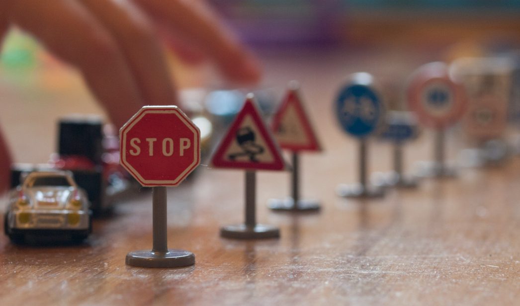 senales-de-trafico-miniatura-1046x616