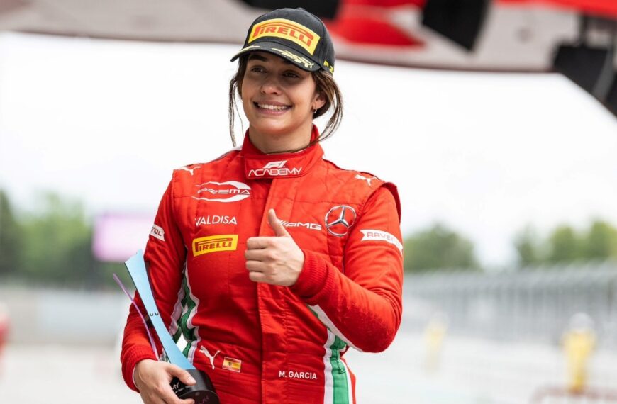 La Mujer al Volante: Un Viaje Histórico de Controversias y Triunfos en España